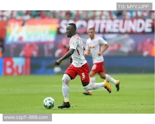 朗斯与尼奥尔历史交锋回顾及两队发展历程分析