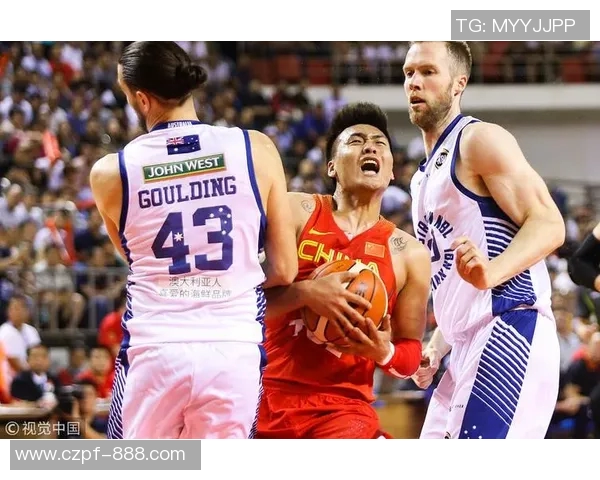 直播男蓝对阵墨尔联队精彩赛事回顾与分析