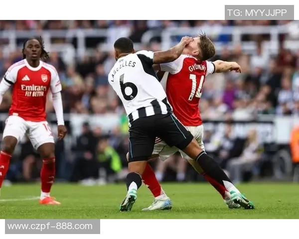 般尼茅夫迎战曼联激战英超赛场谁能笑到最后