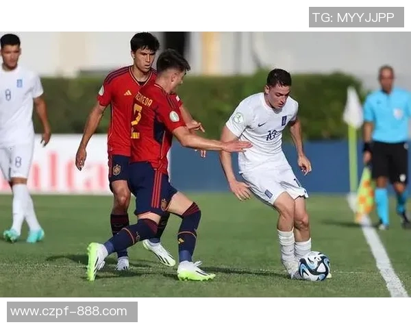 英格兰U19青年队迎战希腊队力争胜利展现实力