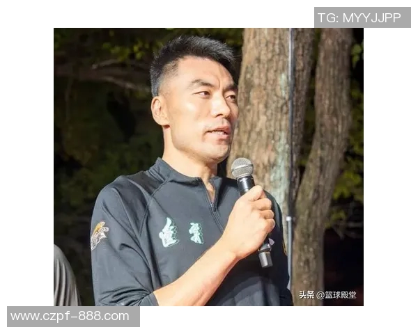 李晓旭：从普通学生到篮球明星的成长之路与奋斗故事